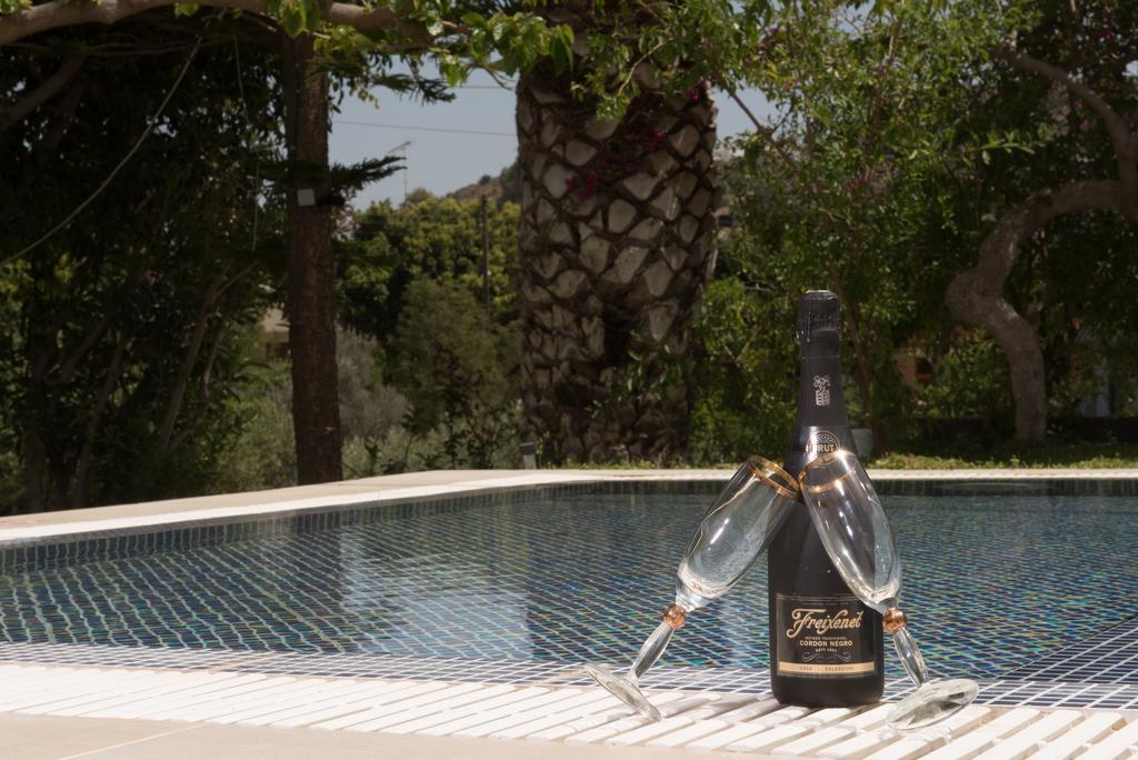 Bodikos Villas & Apartments Pitsidia Eksteriør bilde